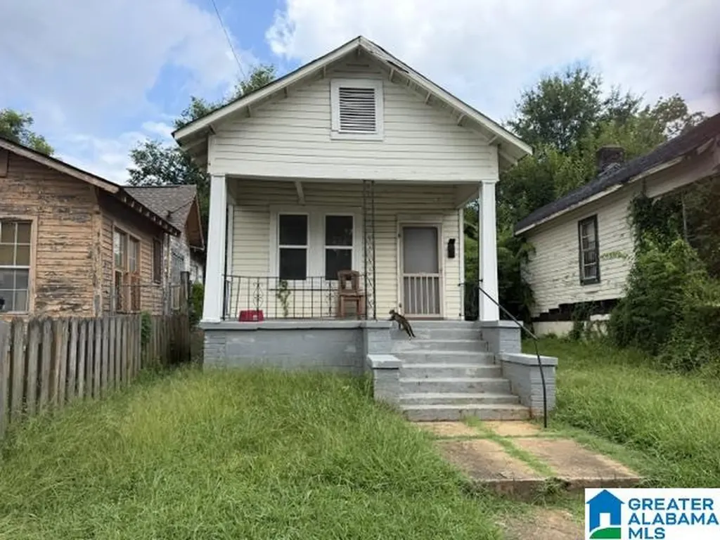 2108 S Berkley Avenue Bessemer AL 35020