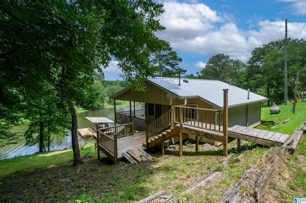 549 Glaze Creek Road Bessemer AL 35023