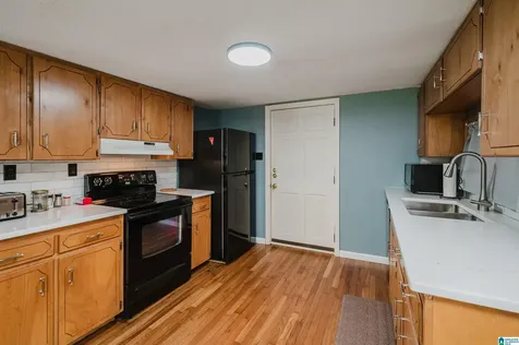 549 Glaze Creek Road Bessemer AL 35023