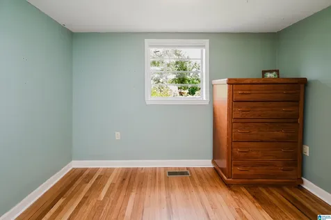 549 Glaze Creek Road Bessemer AL 35023