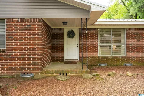 1121 Robert E Lee Street Leeds AL 35094