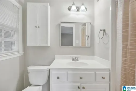 1224 Old Oak Circle Birmingham AL 35235