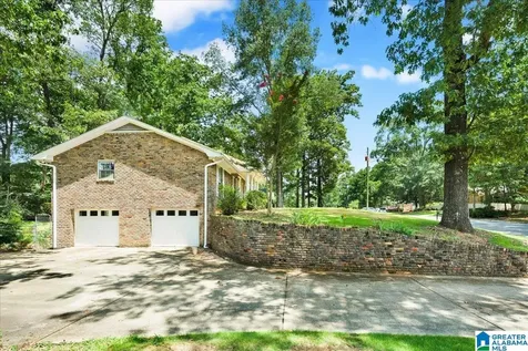 1224 Old Oak Circle Birmingham AL 35235
