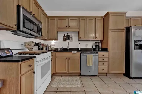 3142 Cambridge Circle Trussville AL 35173