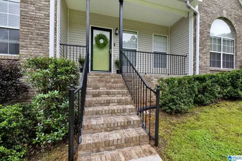 3142 Cambridge Circle Trussville AL 35173