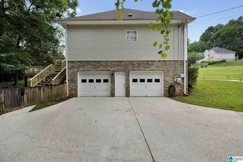 3142 Cambridge Circle Trussville AL 35173