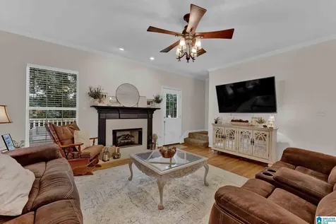 3142 Cambridge Circle Trussville AL 35173