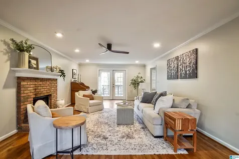 812 Sweetgum Court Hoover AL 35244