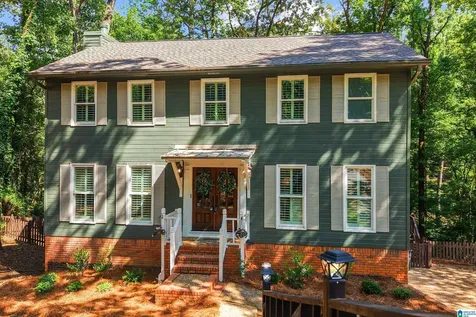 812 Sweetgum Court Hoover AL 35244