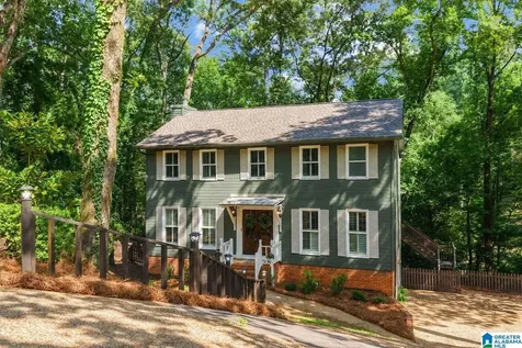 812 Sweetgum Court Hoover AL 35244