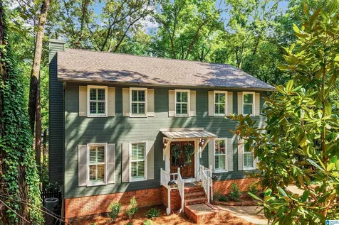 812 Sweetgum Court Hoover AL 35244