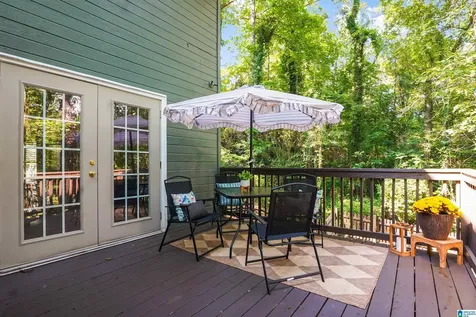 812 Sweetgum Court Hoover AL 35244
