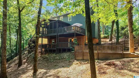 812 Sweetgum Court Hoover AL 35244