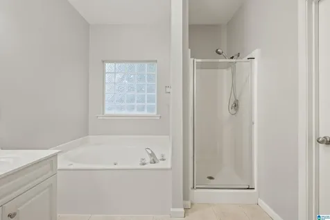 304 Bedford Circle Calera AL 35040