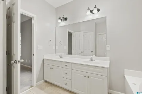 304 Bedford Circle Calera AL 35040