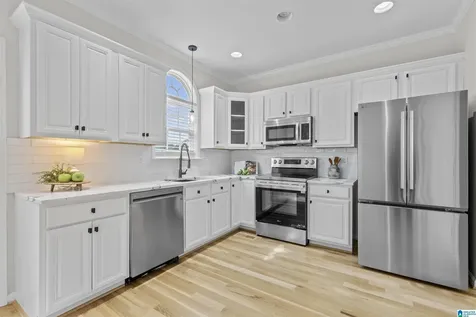 106 Orchard Lane Helena AL 35080