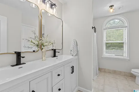 106 Orchard Lane Helena AL 35080