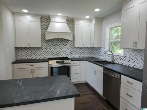 1163 Cameron Cove Circle Leeds AL 35094