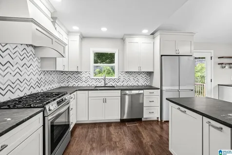 1163 Cameron Cove Circle Leeds AL 35094