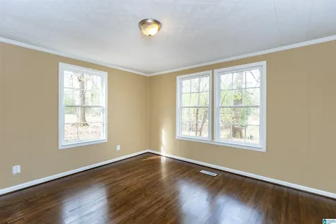 2240 1st Street NE Center Point AL 35215