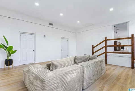 601 Beacon Drive Fairfield AL 35064