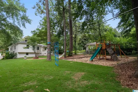 2101 Audubon Circle Hoover AL 35226