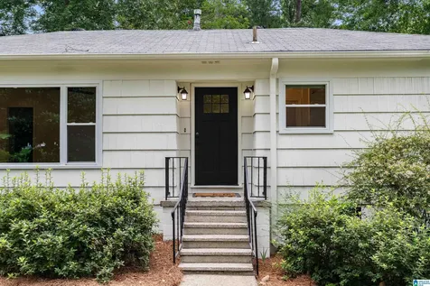 2101 Audubon Circle Hoover AL 35226