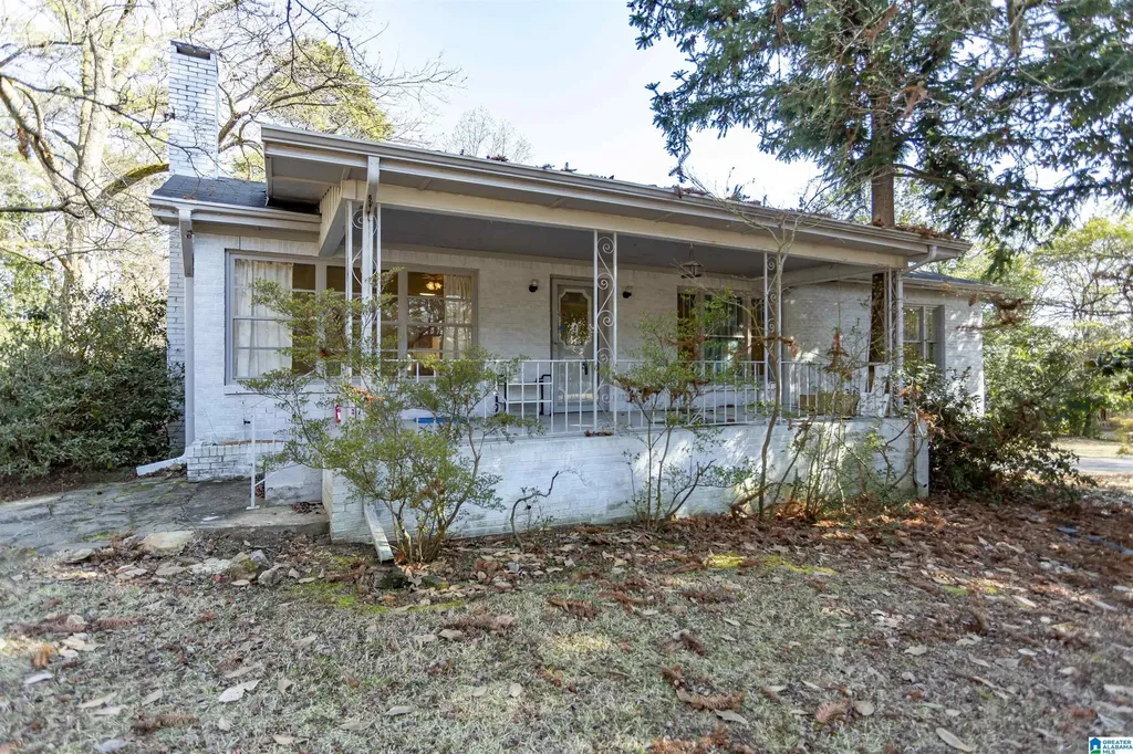 2123 Pine Lane Hoover AL 35226