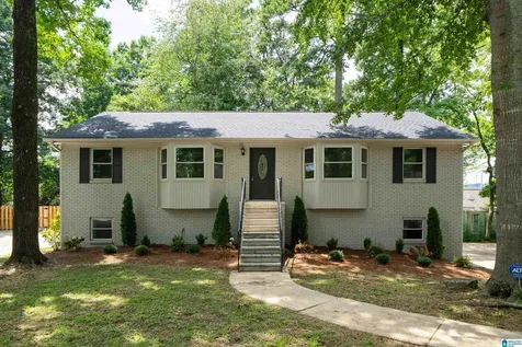 4038 Ida Lane Vestavia Hills AL 35243
