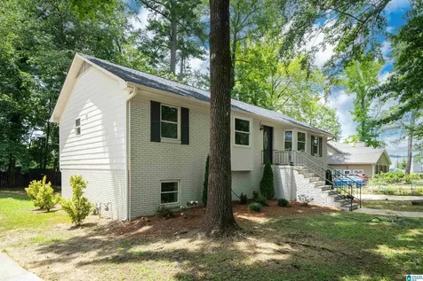 4038 Ida Lane Vestavia Hills AL 35243