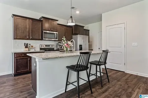 694 Johnnys Cove Leeds AL 35094