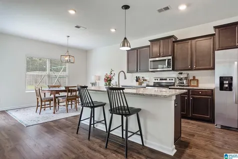 694 Johnnys Cove Leeds AL 35094