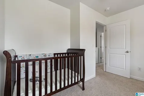 694 Johnnys Cove Leeds AL 35094
