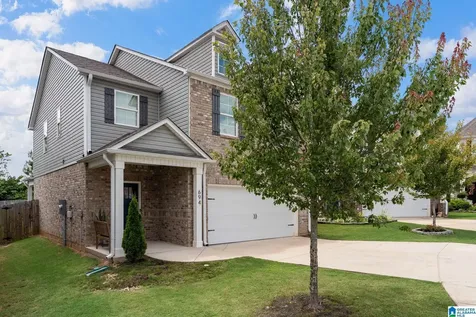 694 Johnnys Cove Leeds AL 35094