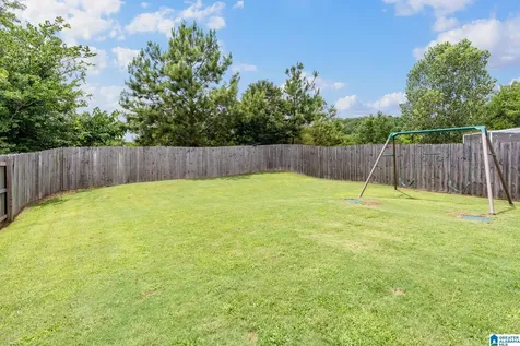694 Johnnys Cove Leeds AL 35094