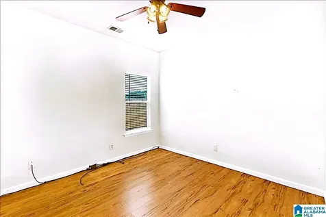 5051 Cantebury Court Center Point AL 35215