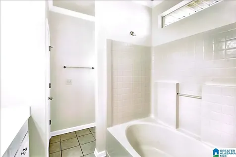 5051 Cantebury Court Center Point AL 35215