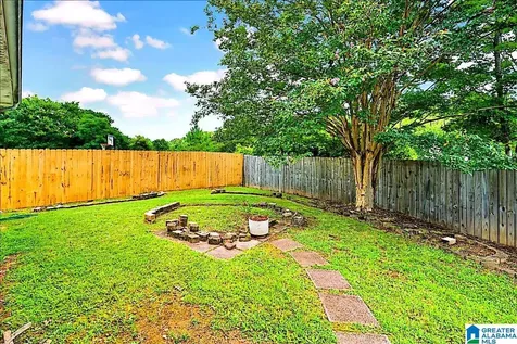 5051 Cantebury Court Center Point AL 35215