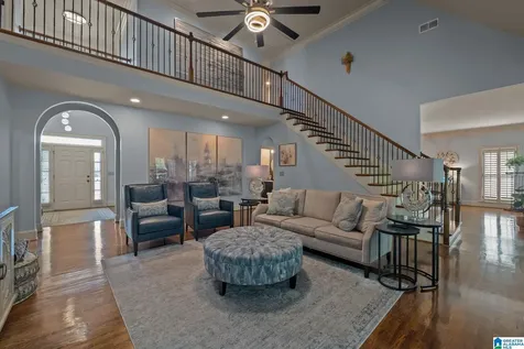 2085 Knollwood Place Birmingham AL 35242