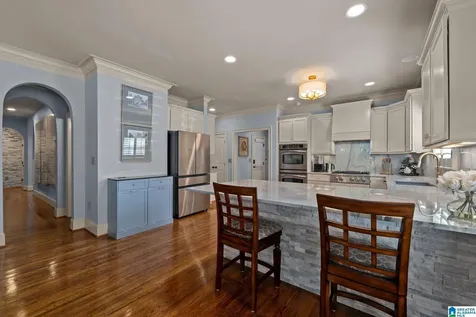 2085 Knollwood Place Birmingham AL 35242