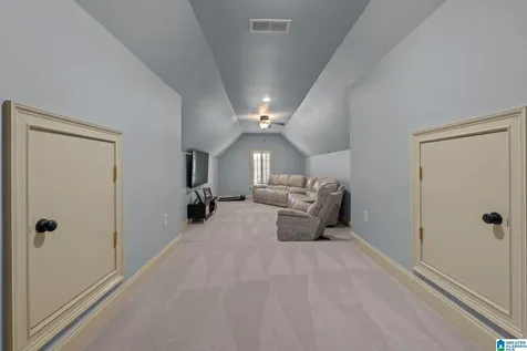 2085 Knollwood Place Birmingham AL 35242