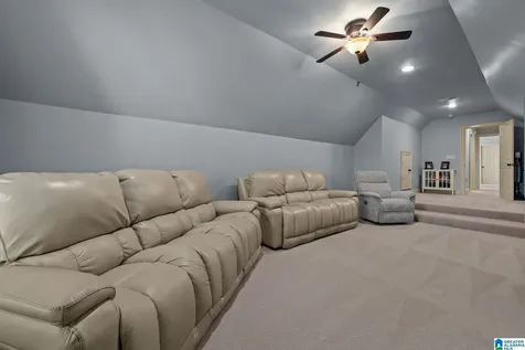 2085 Knollwood Place Birmingham AL 35242