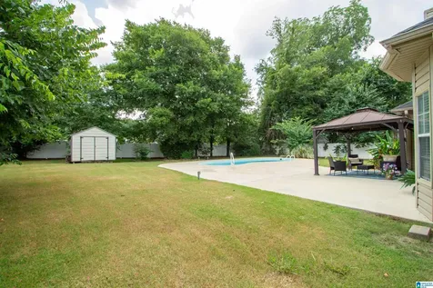 1753 Carlisle Circle Leeds AL 35094