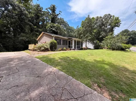 405 Annie Lee Road Trussville AL 35173