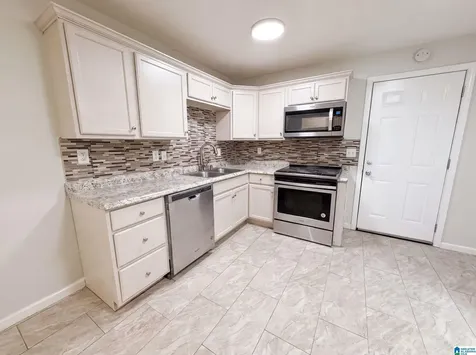405 Annie Lee Road Trussville AL 35173