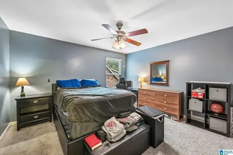 318 Glen Cross Way Trussville AL 35173