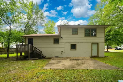 552 Argonne Drive NE Center Point AL 35215