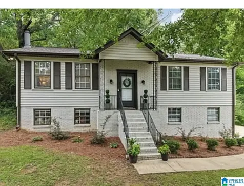 102 Kingstown Circle Trussville AL 35173
