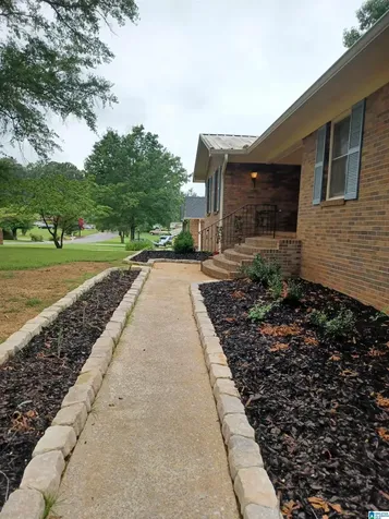 1012 Dogwood Circle Sylacauga AL 35150