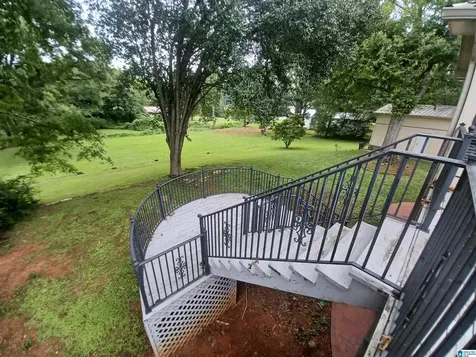 1012 Dogwood Circle Sylacauga AL 35150